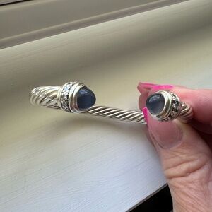 David Yurman Classic Cable bracelet with Chalcedony stones